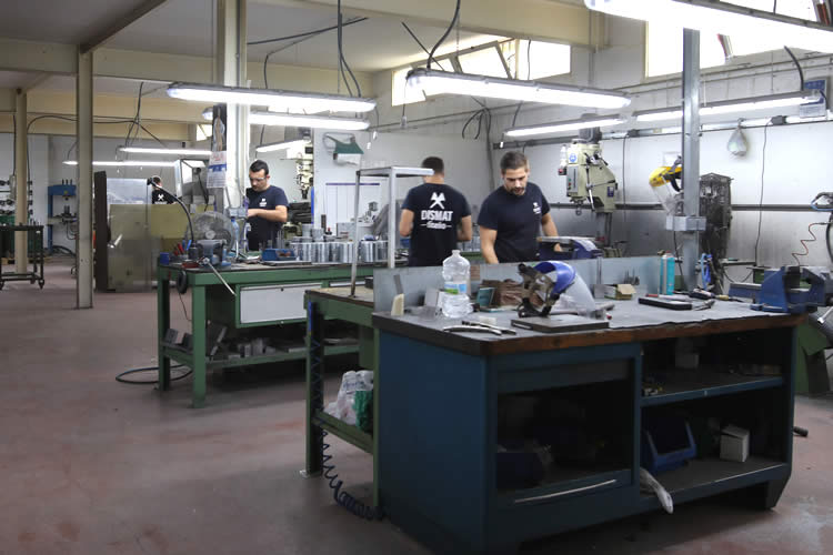 Taller de fabricación de moldes para calzado